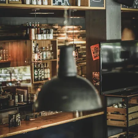 Revier Mountain 酒店 3*