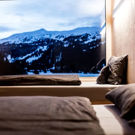 ホテル Revier Mountain 3*